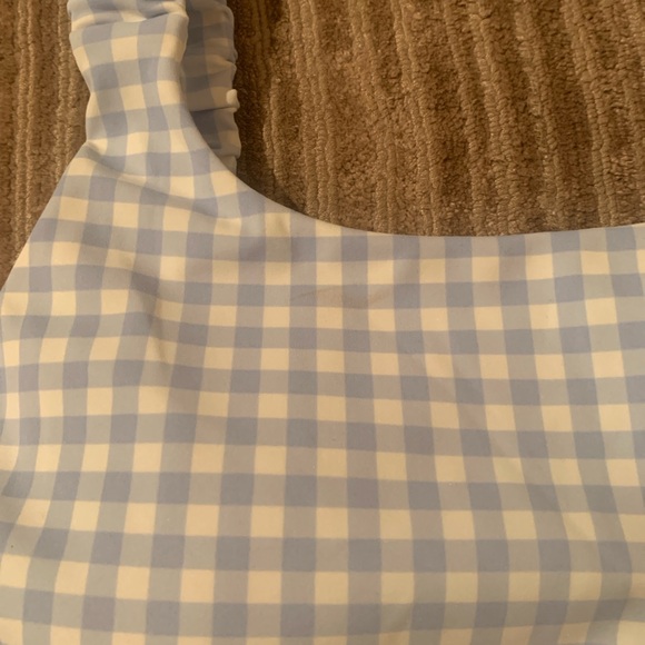 Astoria LUXE BALANCE Ruched Sports Crop & Astoria LUXE BALANCE Full Leggings - Picture 9 of 9